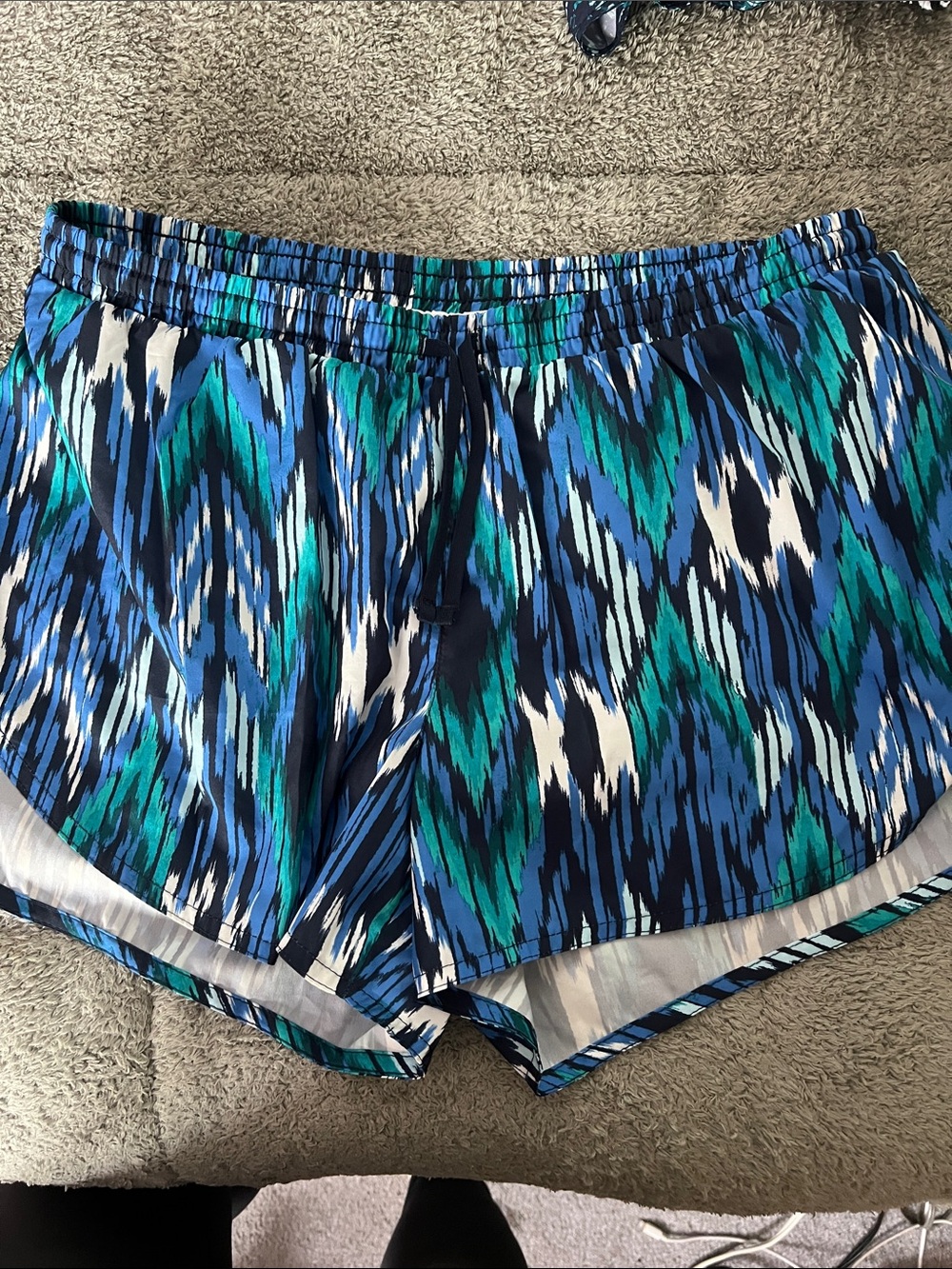 Women's Old Navy Blue Teal Patterned Athletic Shorts
